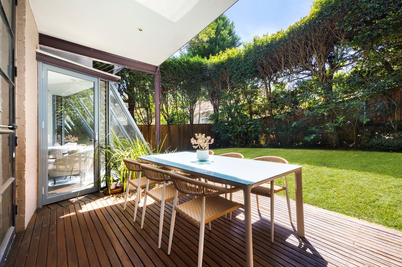 Photo - 10 Yenda Avenue, Queens Park NSW 2022 - Image 1