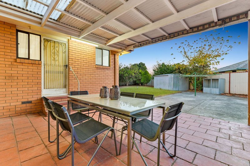 Photo - 10 Yennora Court, Keysborough VIC 3173 - Image 15