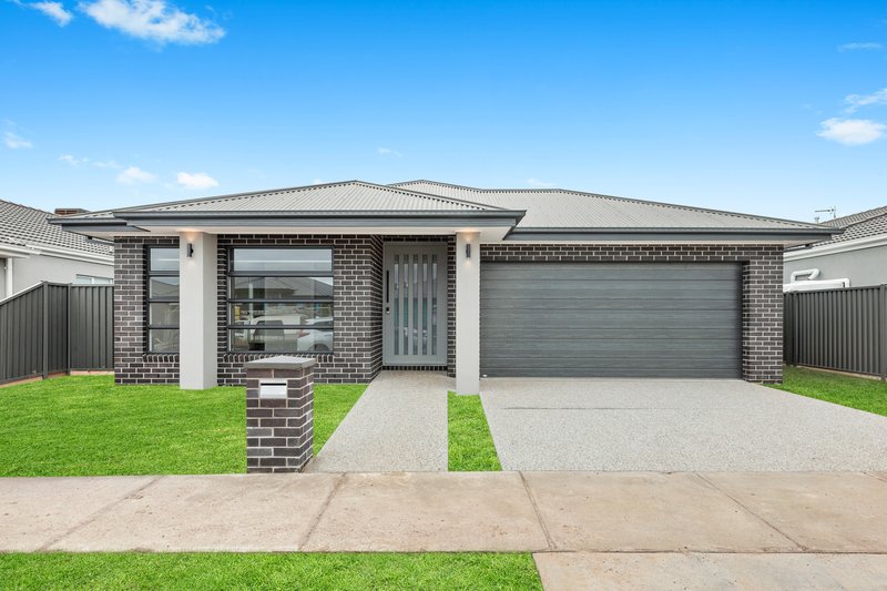 10 Zircon Street, Alfredton VIC 3350