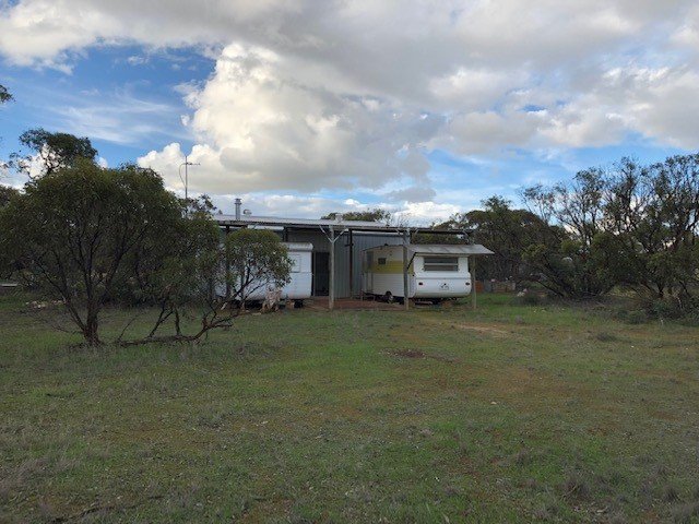 Photo - 100 Appleton Road, Moorlands SA 5301 - Image 4