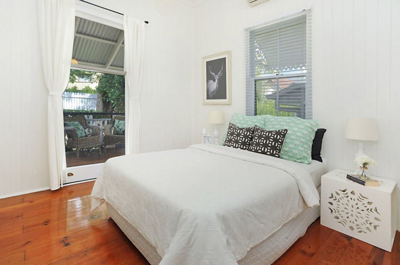 Photo - 100 Ashgrove Ave , Ashgrove QLD 4060 - Image 12