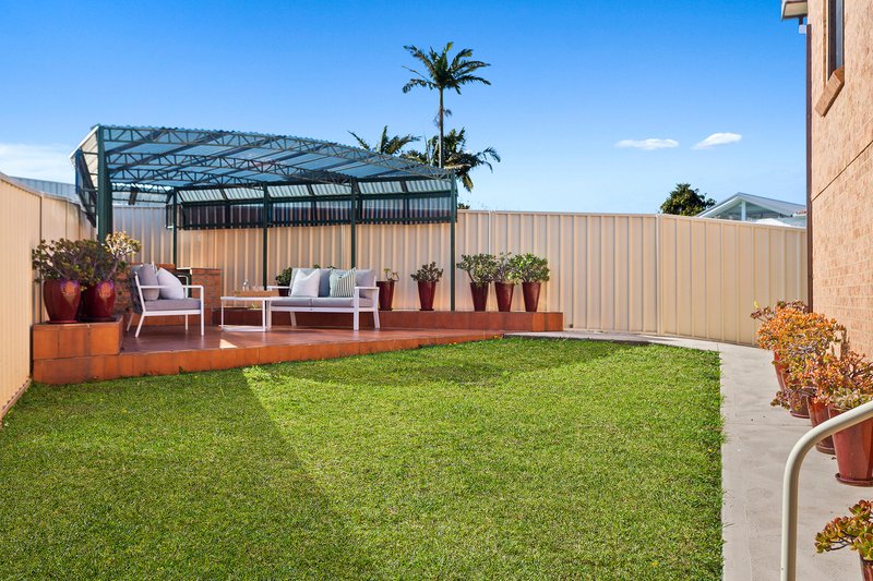 Photo - 100 Blackman Parade, Unanderra NSW 2526 - Image 9