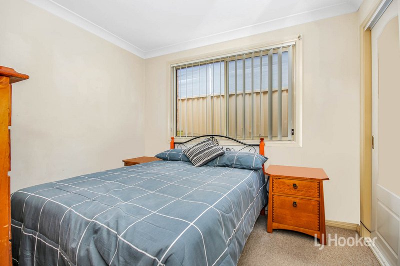 Photo - 100 Brussels Crescent, Rooty Hill NSW 2766 - Image 7