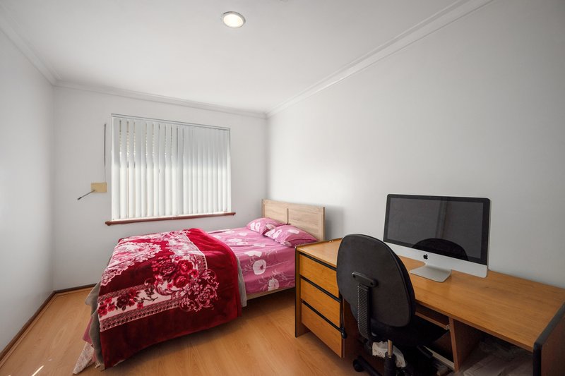 Photo - 100 George Way, Cannington WA 6107 - Image 28