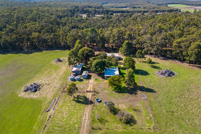 Photo - 100 Guthridge Road, Nannup WA 6275 - Image 5