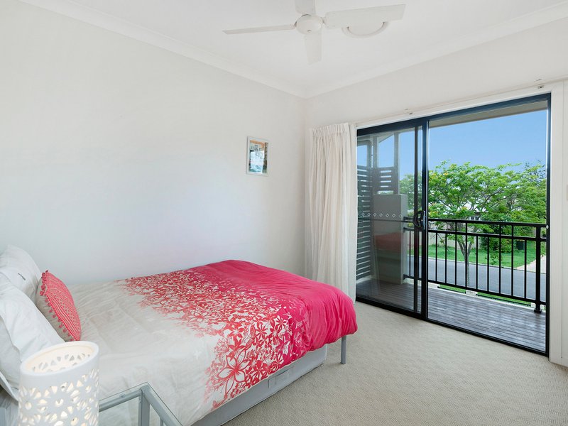 Photo - 100 Hargreaves Avenue, Chelmer QLD 4068 - Image 12