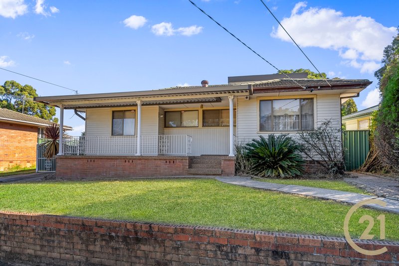 100 Heckenberg Avenue, Sadleir NSW 2168