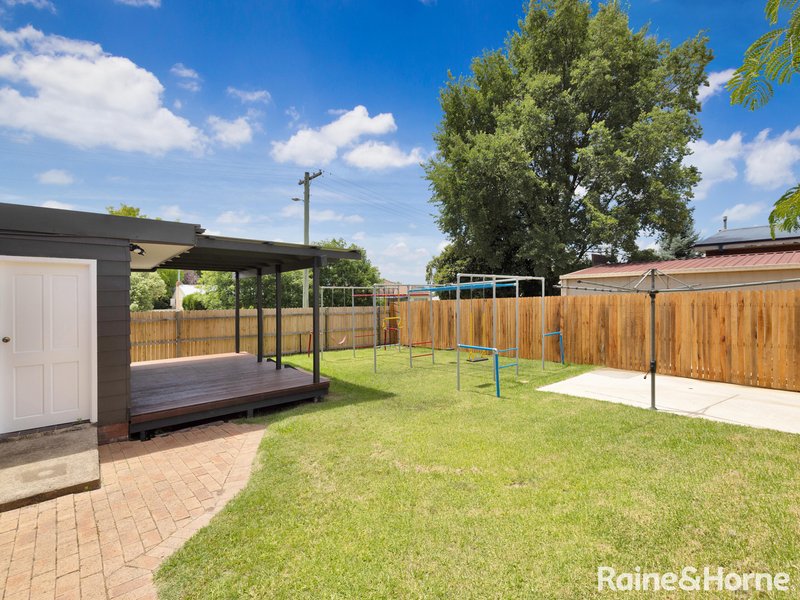 Photo - 100 Hope Street, Bathurst NSW 2795 - Image 17