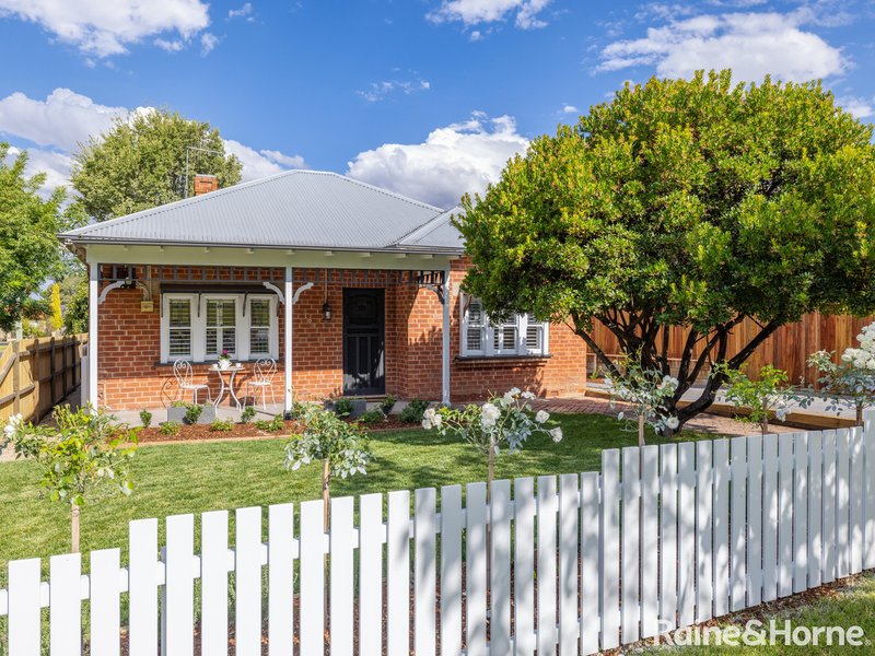 100 Hope Street, Bathurst NSW 2795