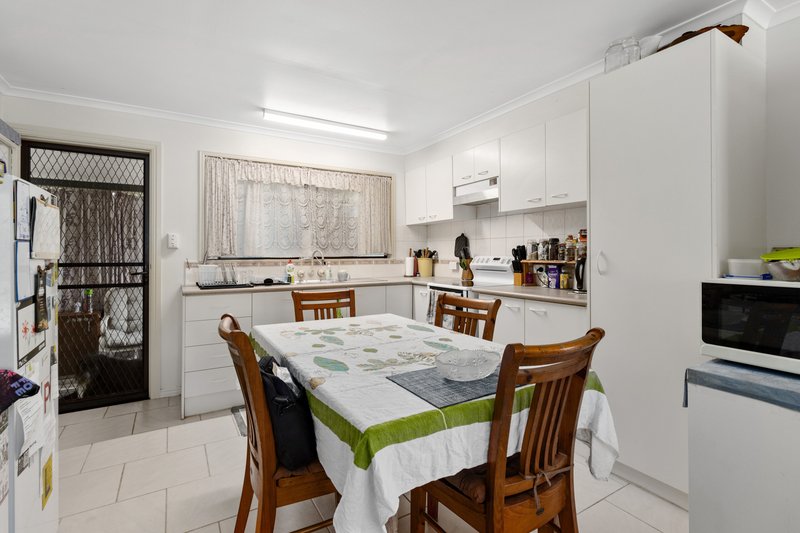 Photo - 100 Hunter Street, Torbanlea QLD 4662 - Image 11