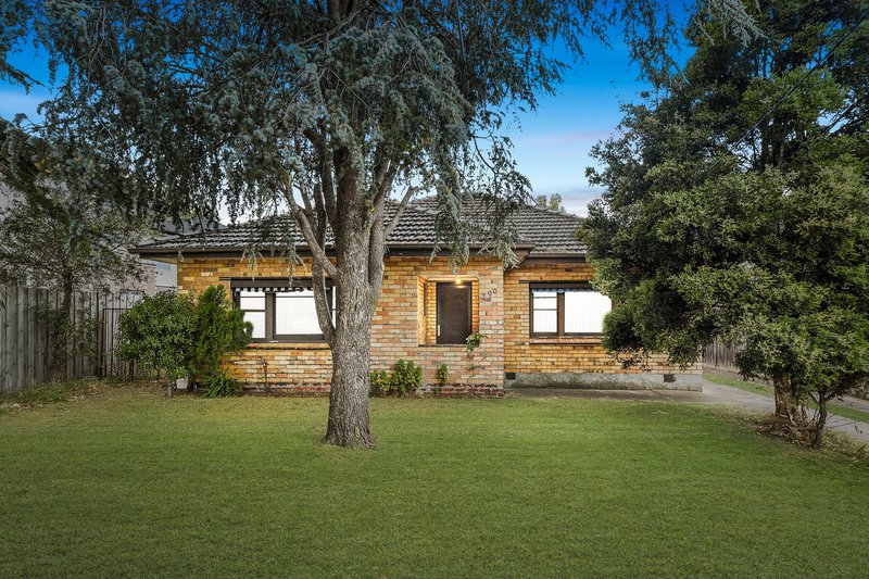 100 Kanooka Grove, Clayton VIC 3168