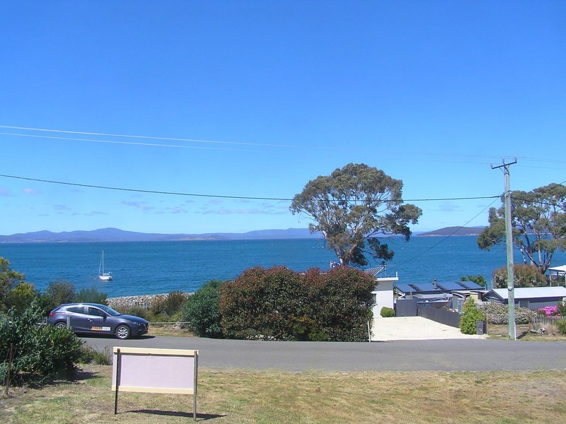 100 Linden Road, Primrose Sands TAS 7173