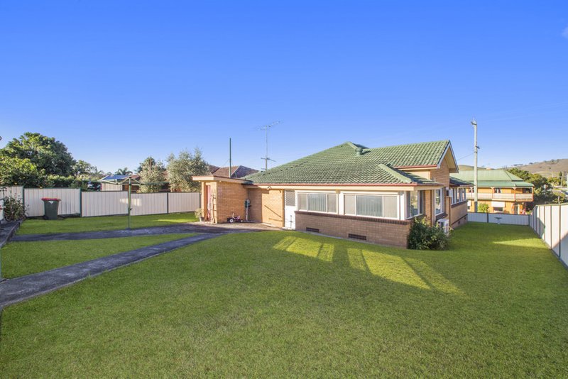 Photo - 100 Lord Street, Dungog NSW 2420 - Image 4