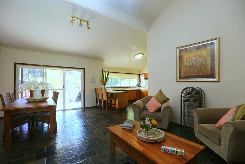 Photo - 100 Lucinda Avenue, Bass Hill NSW 2197 - Image 2