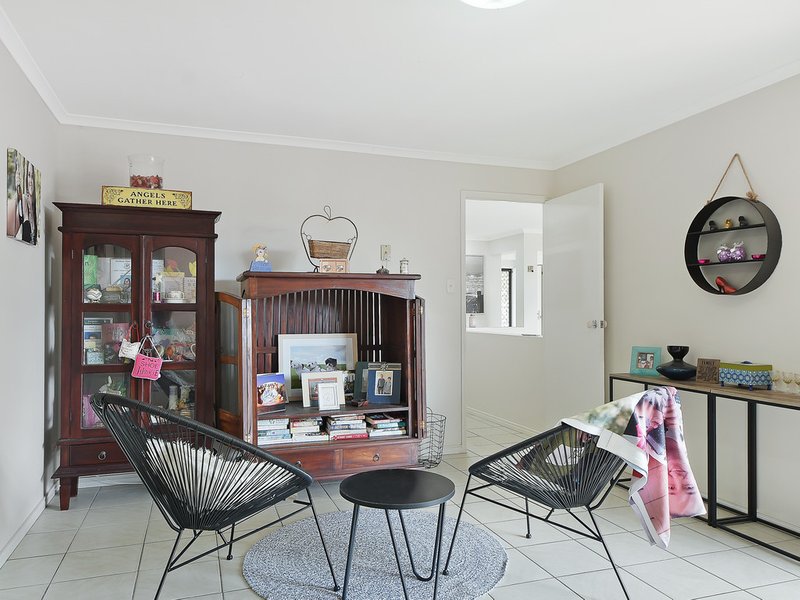 Photo - 100 Macdonald Drive, Narangba QLD 4504 - Image 11