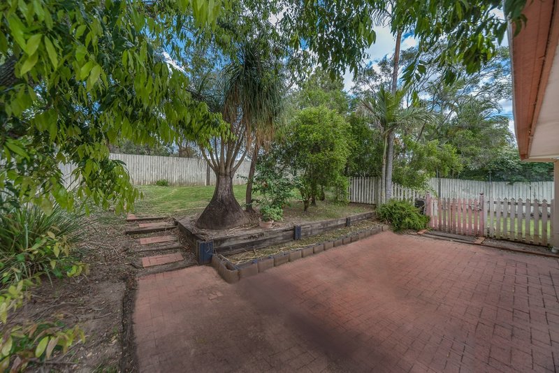 Photo - 100 Mackellar Drive, Boronia Heights QLD 4124 - Image 2