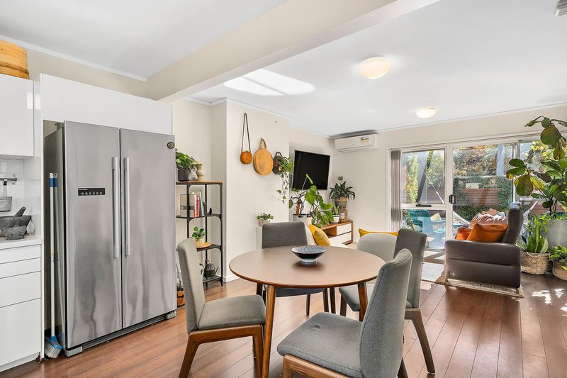 Photo - 100 Majura Avenue, Ainslie ACT 2602 - Image 5