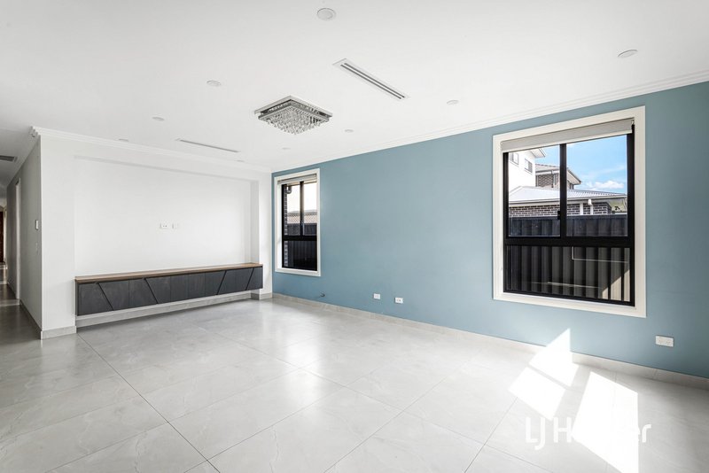 Photo - 100 Mariner Avenue, Schofields NSW 2762 - Image 4