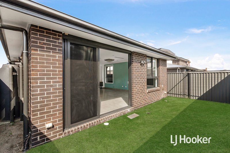 Photo - 100 Mariner Avenue, Schofields NSW 2762 - Image 8