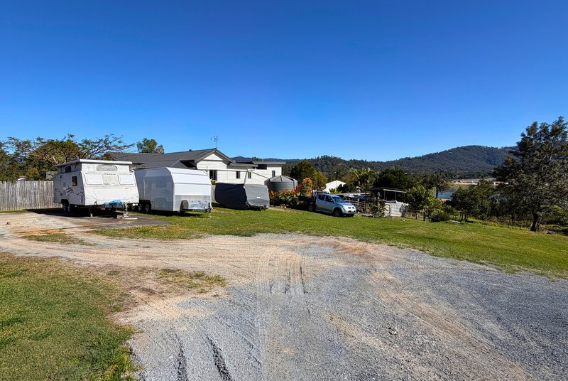 Photo - 100 Maudsland Road, Oxenford QLD 4210 - Image 19