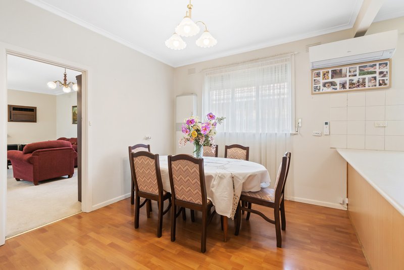 Photo - 100 Messmate Street, Lalor VIC 3075 - Image 7