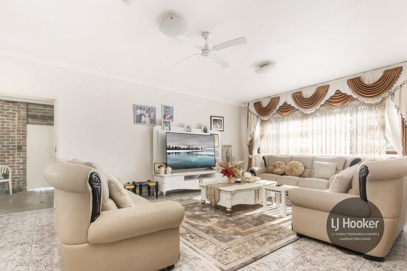 Photo - 100 Military Road, Guildford NSW 2161 - Image 3