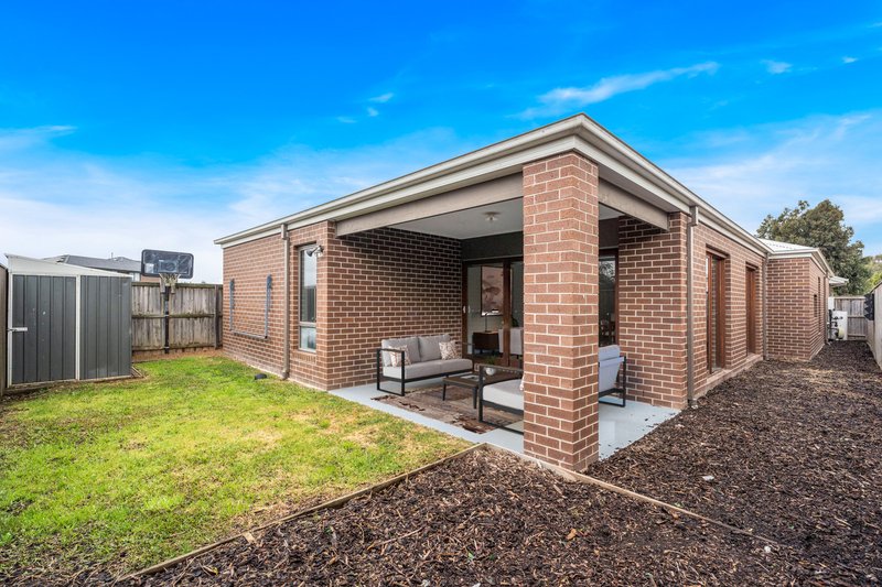 Photo - 100 Oakbank Boulevard, Whittlesea VIC 3757 - Image 15