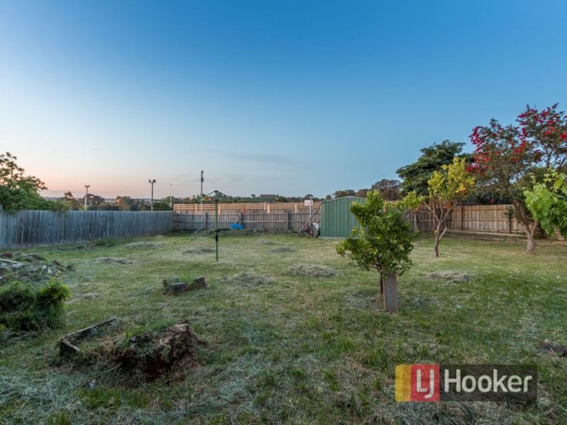 Photo - 100 Rebecca Street, Doveton VIC 3177 - Image 13