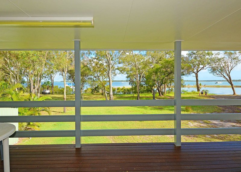 Photo - 100 Riverview Drive, Burrum Heads QLD 4659 - Image 2