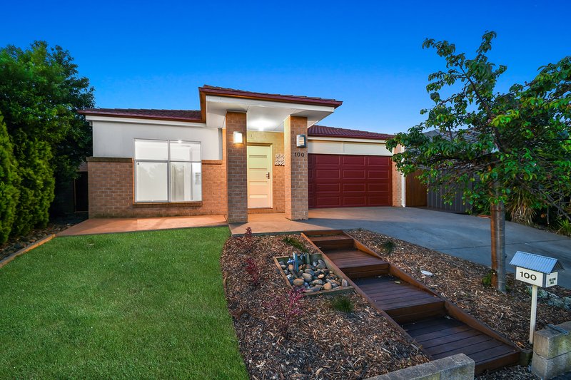 Photo - 100 Sabel Drive, Cranbourne North VIC 3977 - Image 18