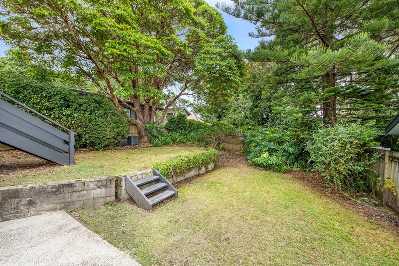 Photo - 100 Smith Ave , Allambie Heights NSW 2100 - Image 5