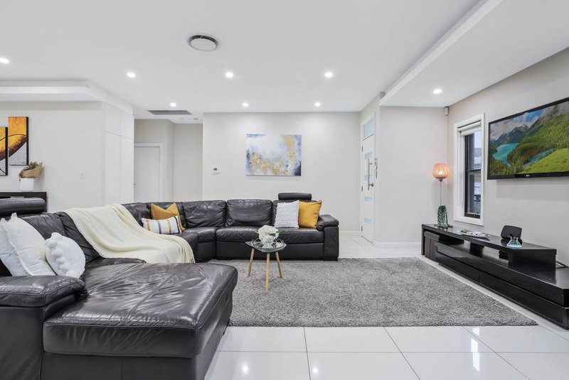 Photo - 100 Smith Street, Wentworthville NSW 2145 - Image 2