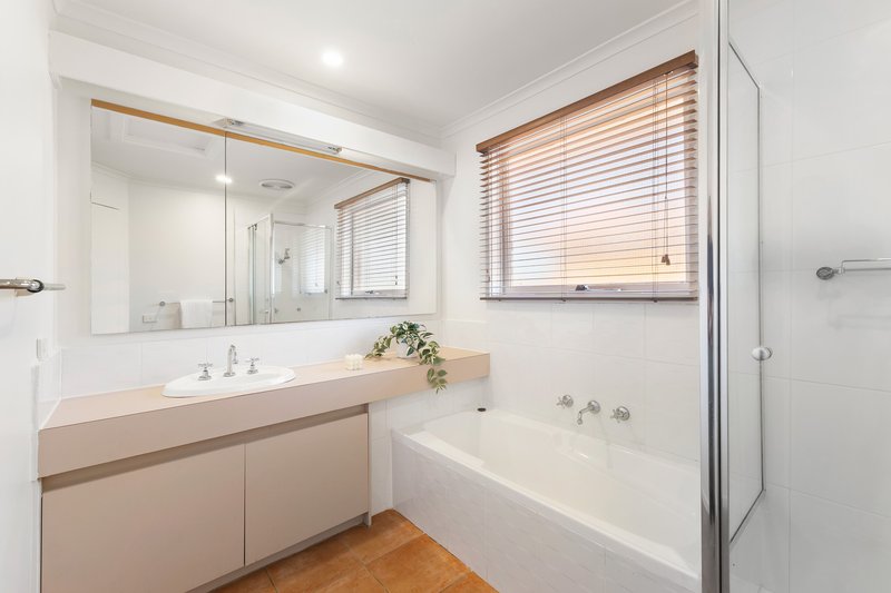 Photo - 100 Springs Road, Clarinda VIC 3169 - Image 8