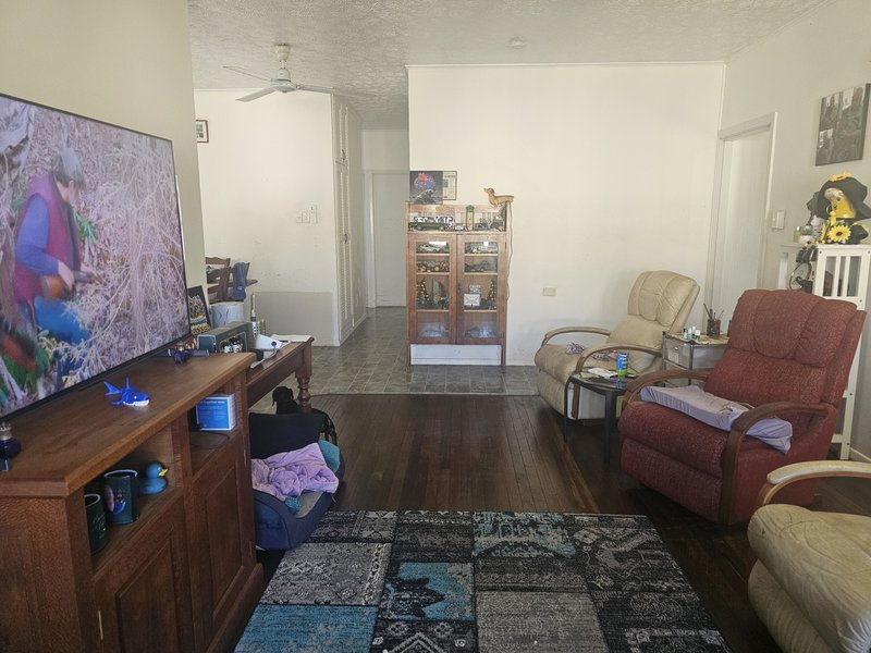 Photo - 100 Third Avenue, Home Hill QLD 4806 - Image 2