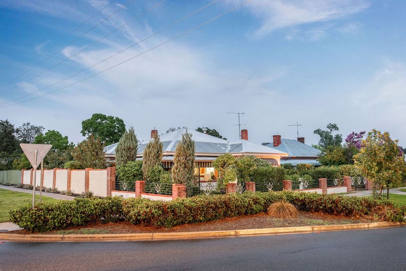 Photo - 100 Urana Street, Jindera NSW 2642 - Image 7