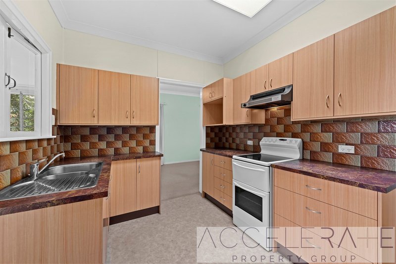 Photo - 100 Vale Street, Moorooka QLD 4105 - Image 7