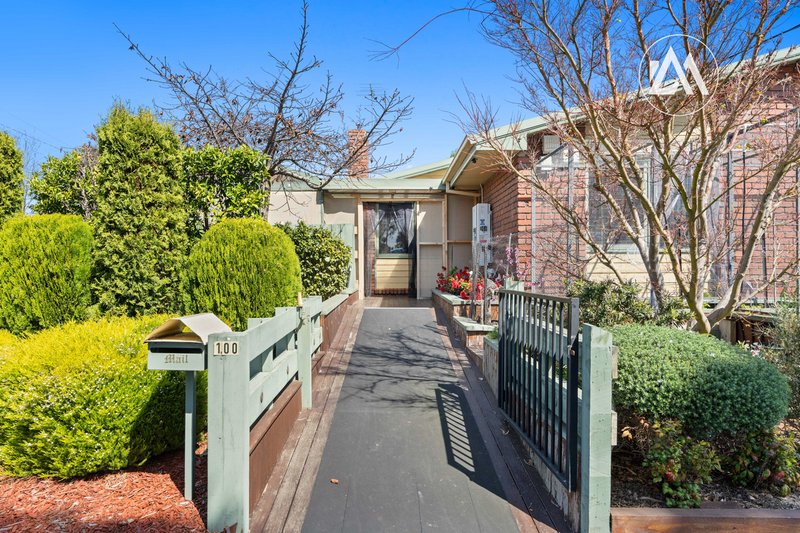 Photo - 100 Wangarra Road, Frankston VIC 3199 - Image 13