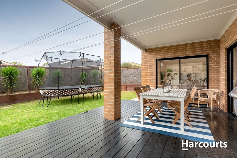 Photo - 100 Wurundjeri Blvd , Berwick VIC 3806 - Image 13