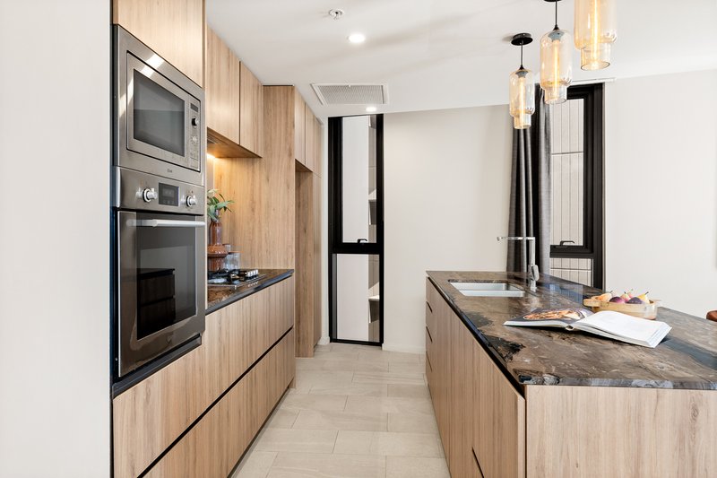 Photo - 1001/27 Commercial Road, Newstead QLD 4006 - Image 4