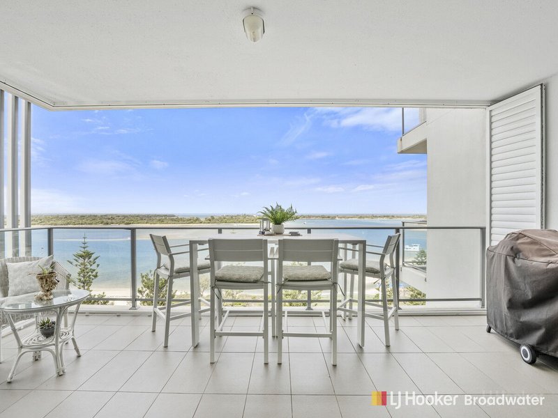 Photo - 1001/378 Marine Parade, Labrador QLD 4215 - Image 3