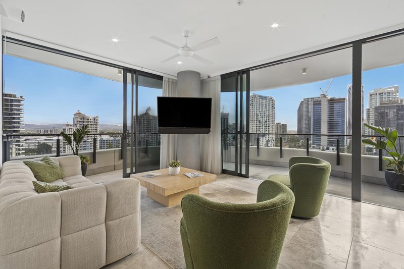 Photo - 1001/4-6 Alexandra Avenue, Mermaid Beach QLD 4218 - Image 4