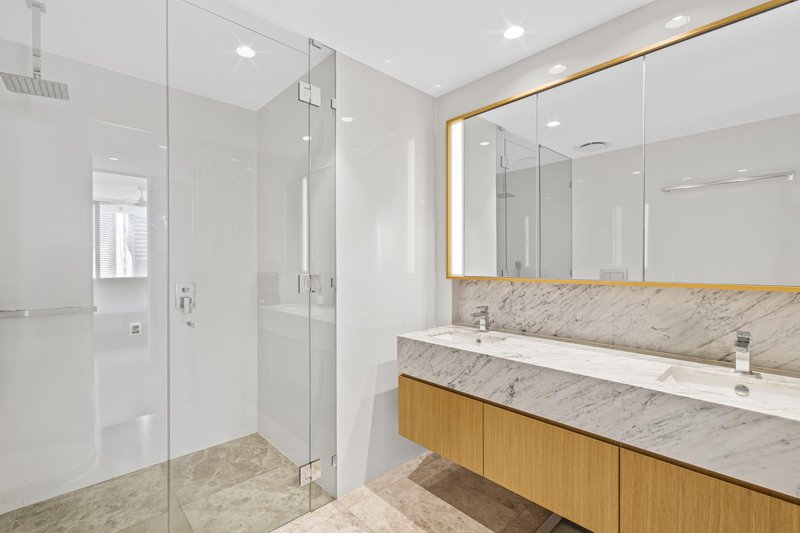 Photo - 1001/4-6 Alexandra Avenue, Mermaid Beach QLD 4218 - Image 10