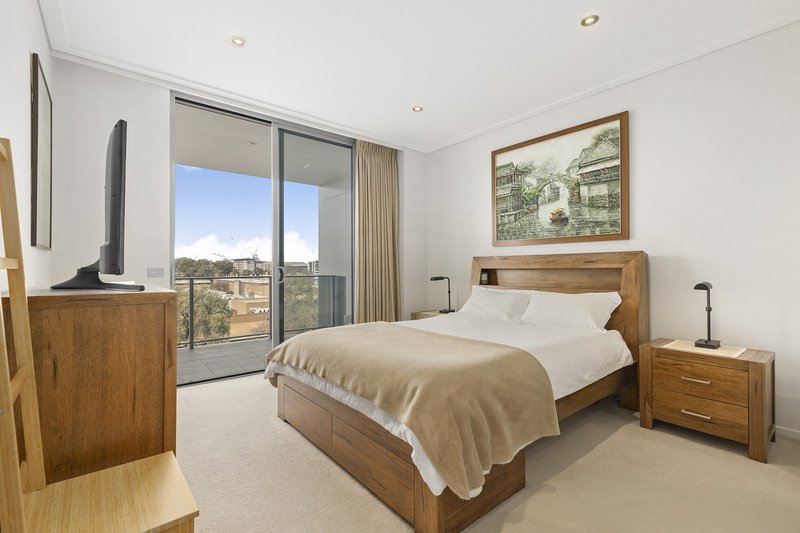 Photo - 100/15 Coranderrk Street, City ACT 2601 - Image 6