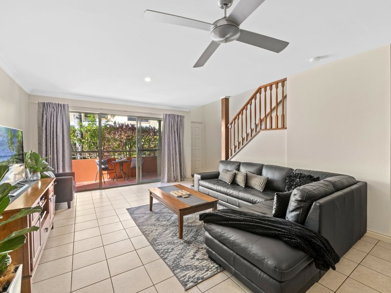 Photo - 100/151-153 Mudjimba Beach Road, Mudjimba QLD 4564 - Image 3