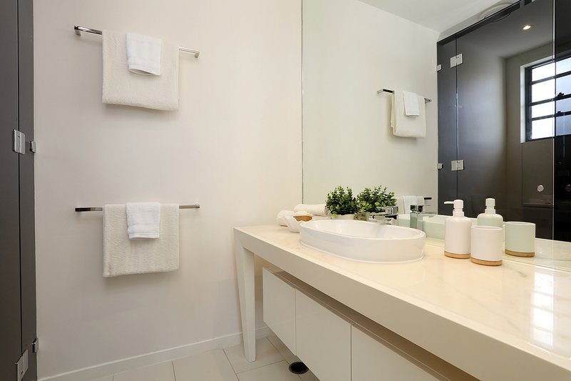 Photo - 10019 The Boulevarde , Benowa QLD 4217 - Image 20