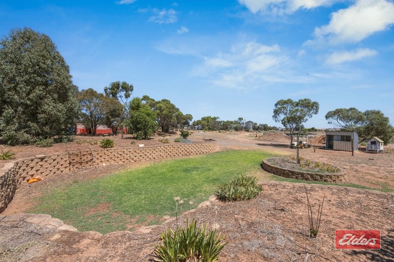 Photo - 1002 Redbanks Road, Kangaroo Flat SA 5118 - Image 17