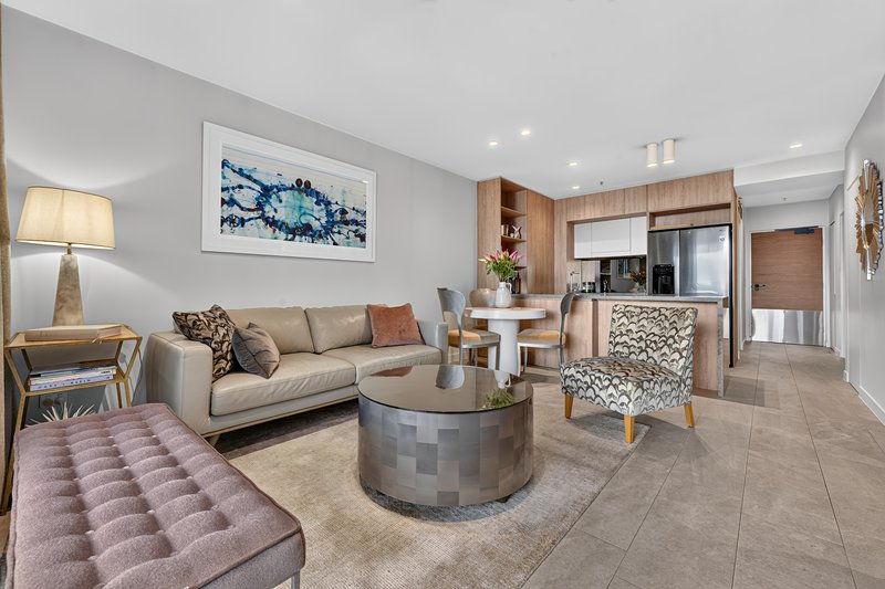 Photo - 1002/10-12 First Avenue, Broadbeach QLD 4218 - Image 1