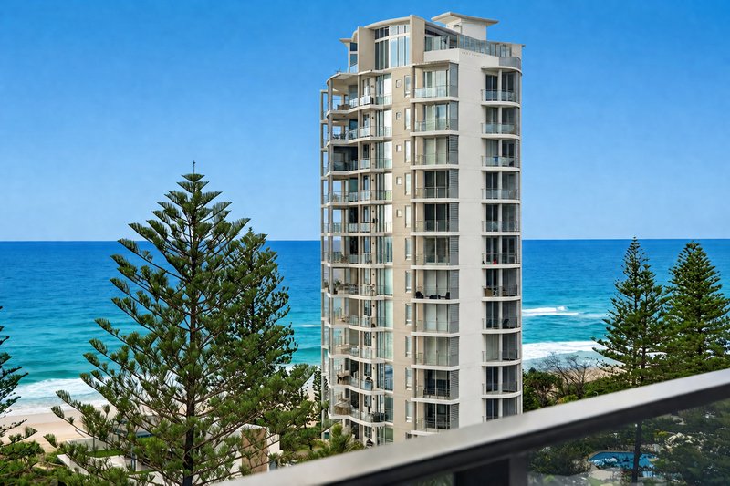 Photo - 1002/10-12 First Avenue, Broadbeach QLD 4218 - Image 9