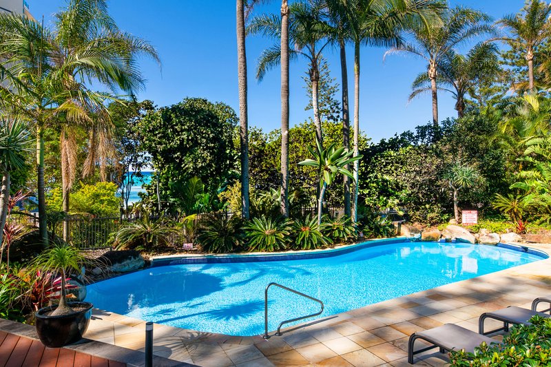 Photo - 1002/12 Enderley Avenue, Surfers Paradise QLD 4217 - Image 13