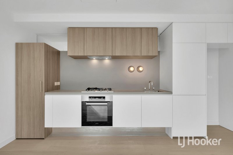 Photo - 1002/157 A'Beckett Street, Melbourne VIC 3000 - Image 3